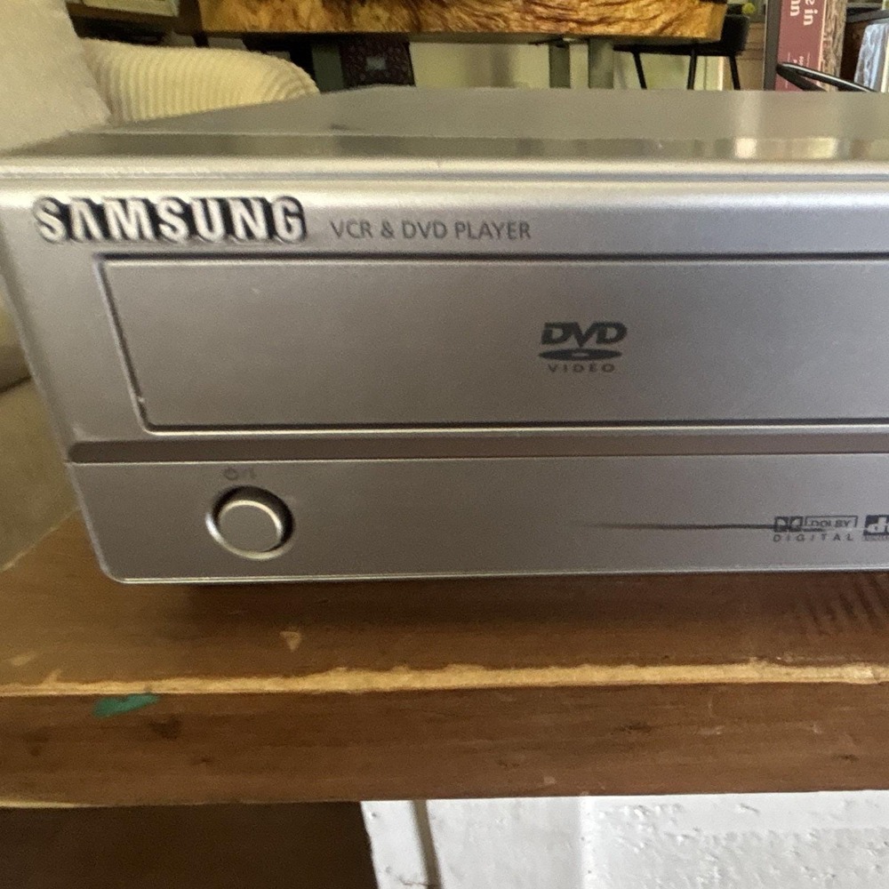 Samsung DVD-V5650 VCR DVD Combo Player | VHS Works, DVD Jammed For Parts/Repair